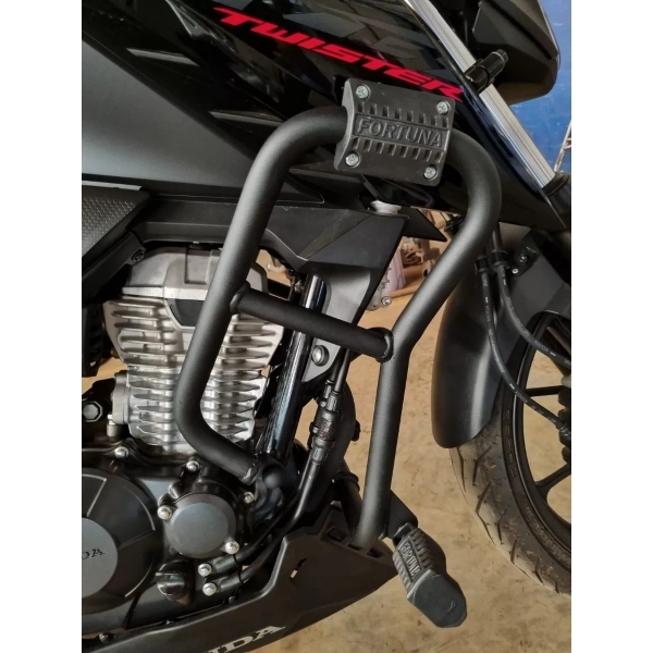Protetor Motor e Carenagem Honda Cb 300F Twister 2023 Preto Fosco C/ Pedaleiras - Fortuna